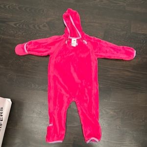 The north face fleece onesie size 12-18 m